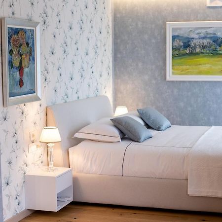 Seven Luxury Suites Tirana Exteriör bild