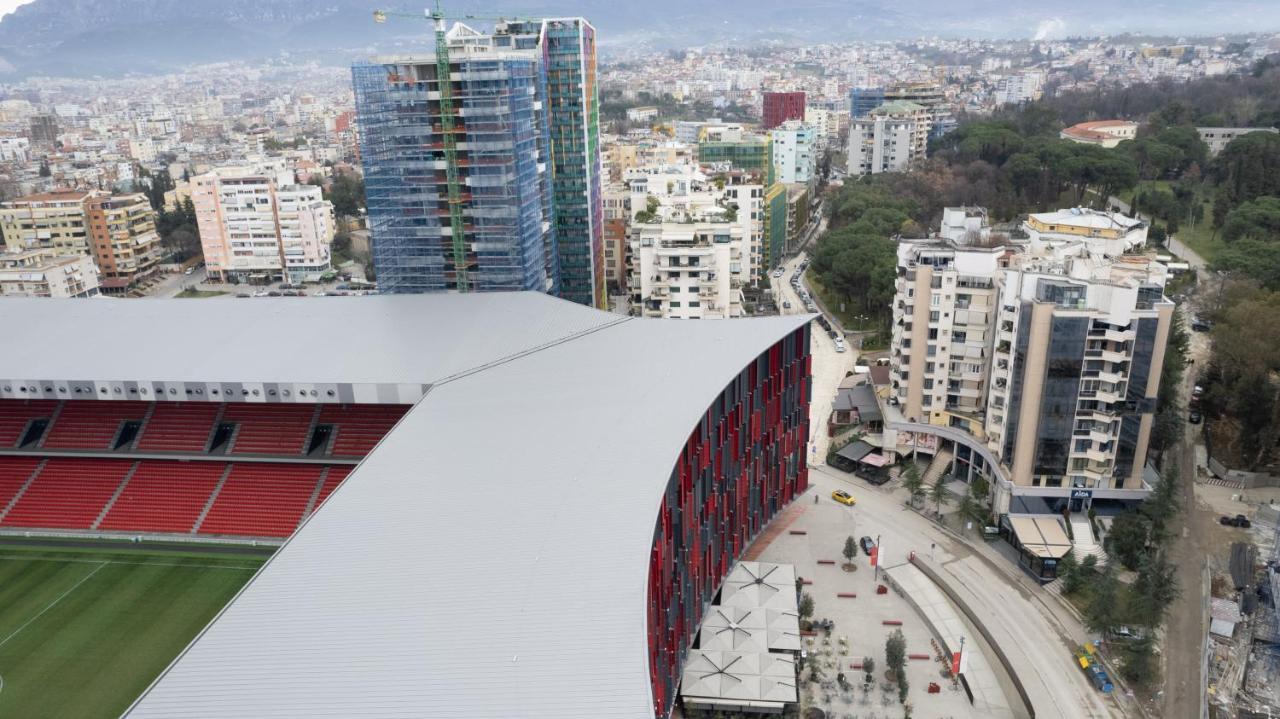 Seven Luxury Suites Tirana Exteriör bild