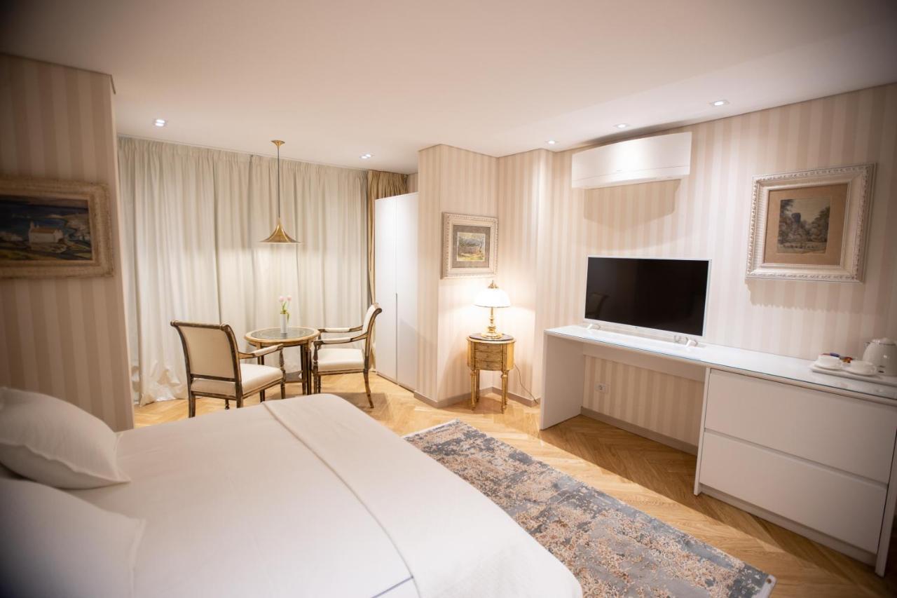 Seven Luxury Suites Tirana Exteriör bild