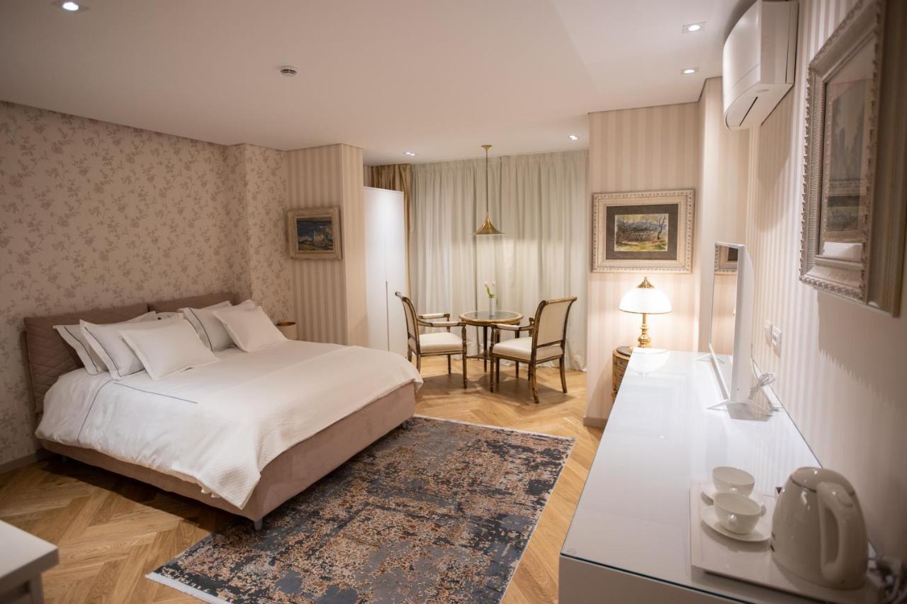 Seven Luxury Suites Tirana Exteriör bild